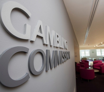 UK, il Vademecum della Gambling Commission a tutela dei consumatori delle aziende che lasciano il mercato