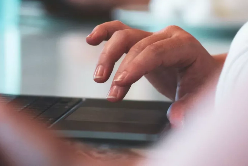 Analisi del comportamento dei giocatori: l'indagine Doxa svela tendenze online e retail