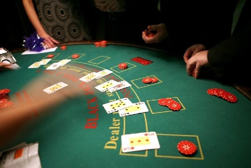 Scopri in 5 minuti i segreti del blackjack svelati da un Dealer