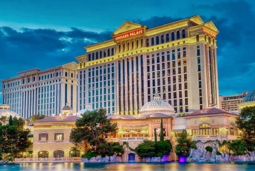 Caesars Palace: Mezzo secolo dell'icona di Las Vegas