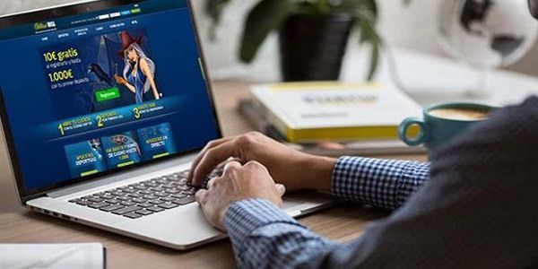 Covid-19: nel 2020 settore giochi in calo del 25%, discorso a parte per il gioco online