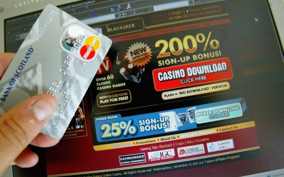 Bloccare le promozioni sleali degli operatori di casinò. Guerra aperta in Inghilterrra