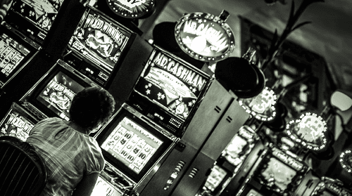 Il fenomeno del Gambling nel 2013-2014: numeri, bilanci, spese per giocatore e trend delle 20 region