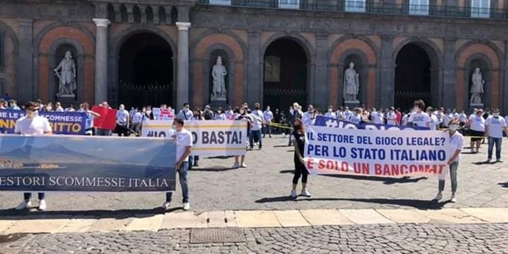 Gioco legale al collasso, grandi guadagni per l'illegale