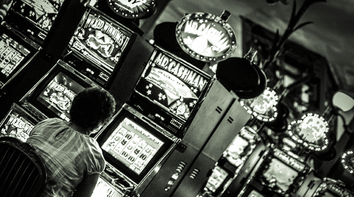 Il fenomeno del Gambling nel 2013-2014: numeri, bilanci, spese per giocatore e trend delle 20 region