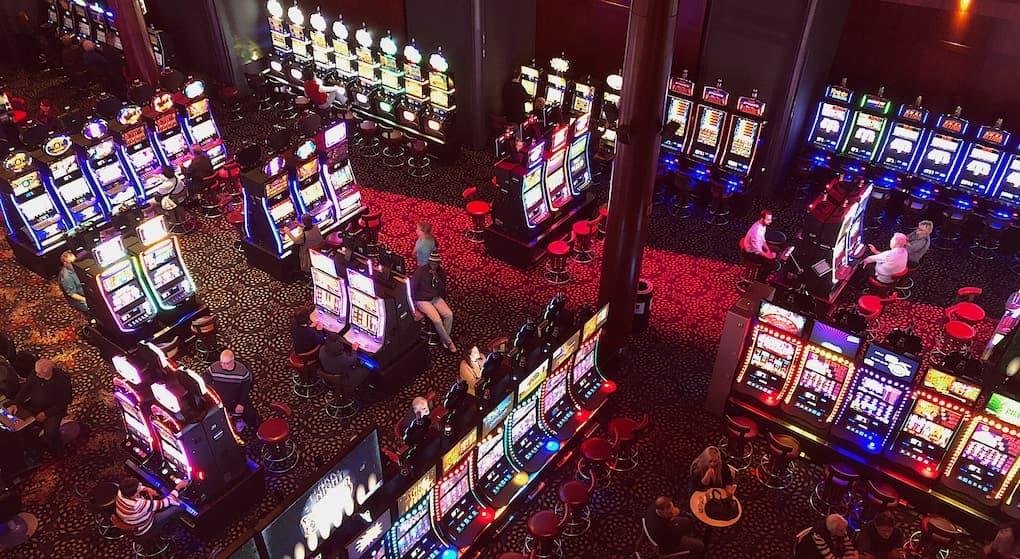 Spesa media di 34,2 euro annui per le famiglie italiane, al Centro Italia si gioca di più